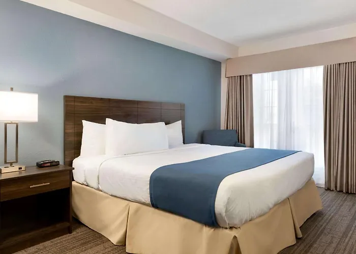 Travelodge Suites By Wyndham New Glasgow